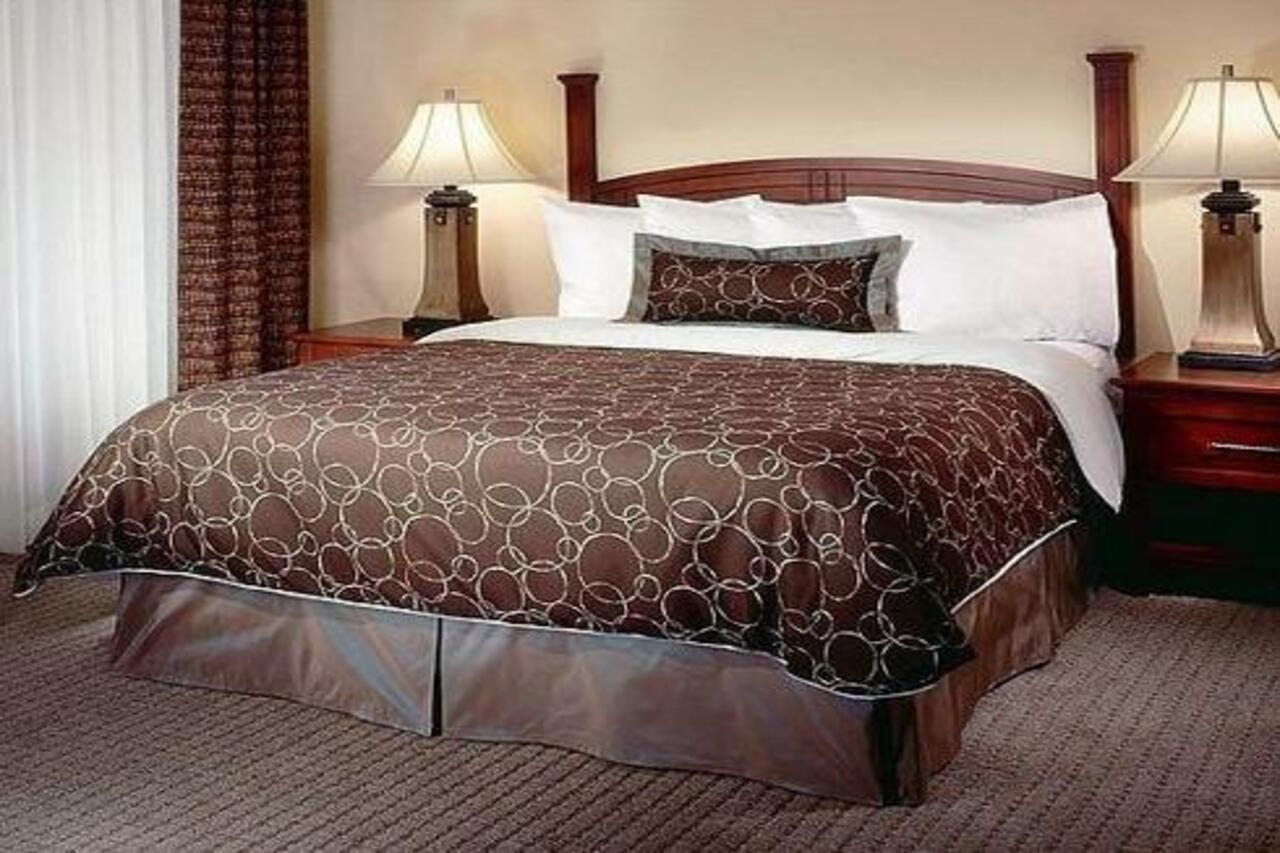 โฮมวูด แอนด์ สวีท บาย ฮิลตัน มอนต์โกเมอรี อีสต์เชส Hotel ภายนอก รูปภาพ