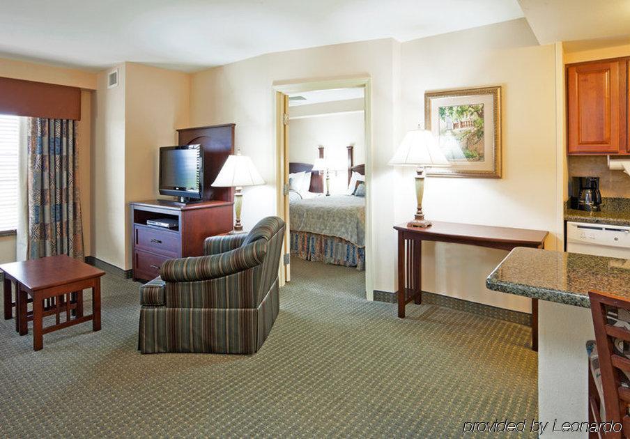 โฮมวูด แอนด์ สวีท บาย ฮิลตัน มอนต์โกเมอรี อีสต์เชส Hotel ภายนอก รูปภาพ