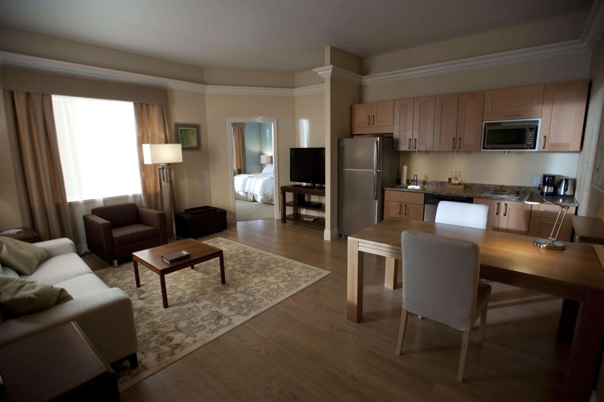 โฮมวูด แอนด์ สวีท บาย ฮิลตัน มอนต์โกเมอรี อีสต์เชส Hotel ภายนอก รูปภาพ