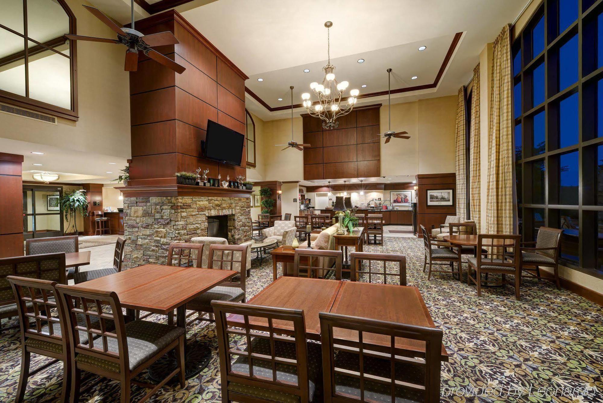 โฮมวูด แอนด์ สวีท บาย ฮิลตัน มอนต์โกเมอรี อีสต์เชส Hotel ภายนอก รูปภาพ