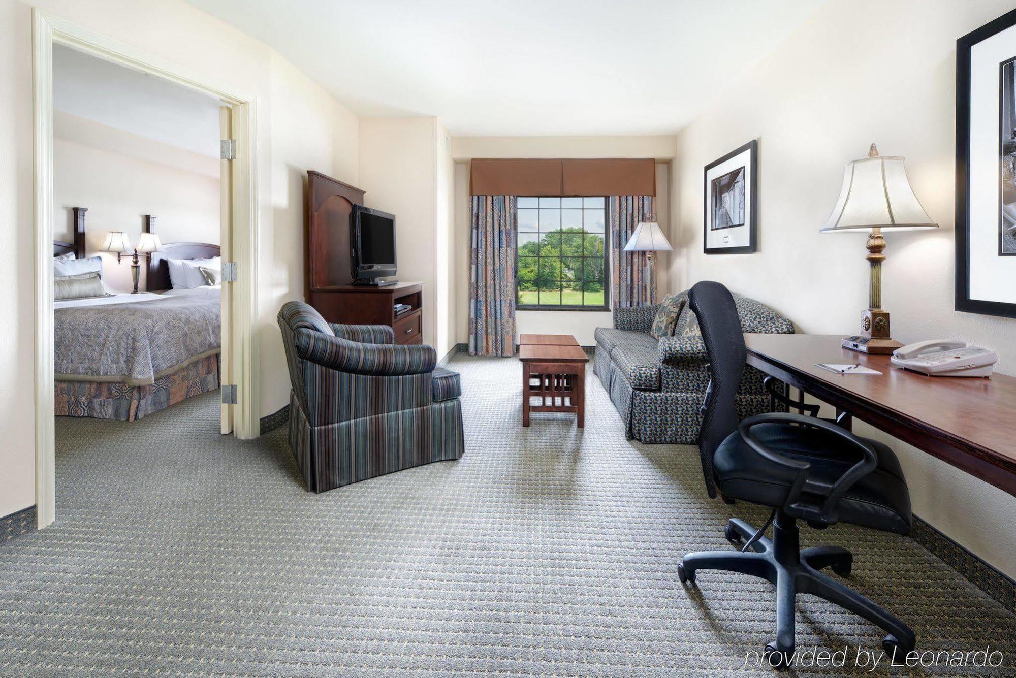 โฮมวูด แอนด์ สวีท บาย ฮิลตัน มอนต์โกเมอรี อีสต์เชส Hotel ภายนอก รูปภาพ