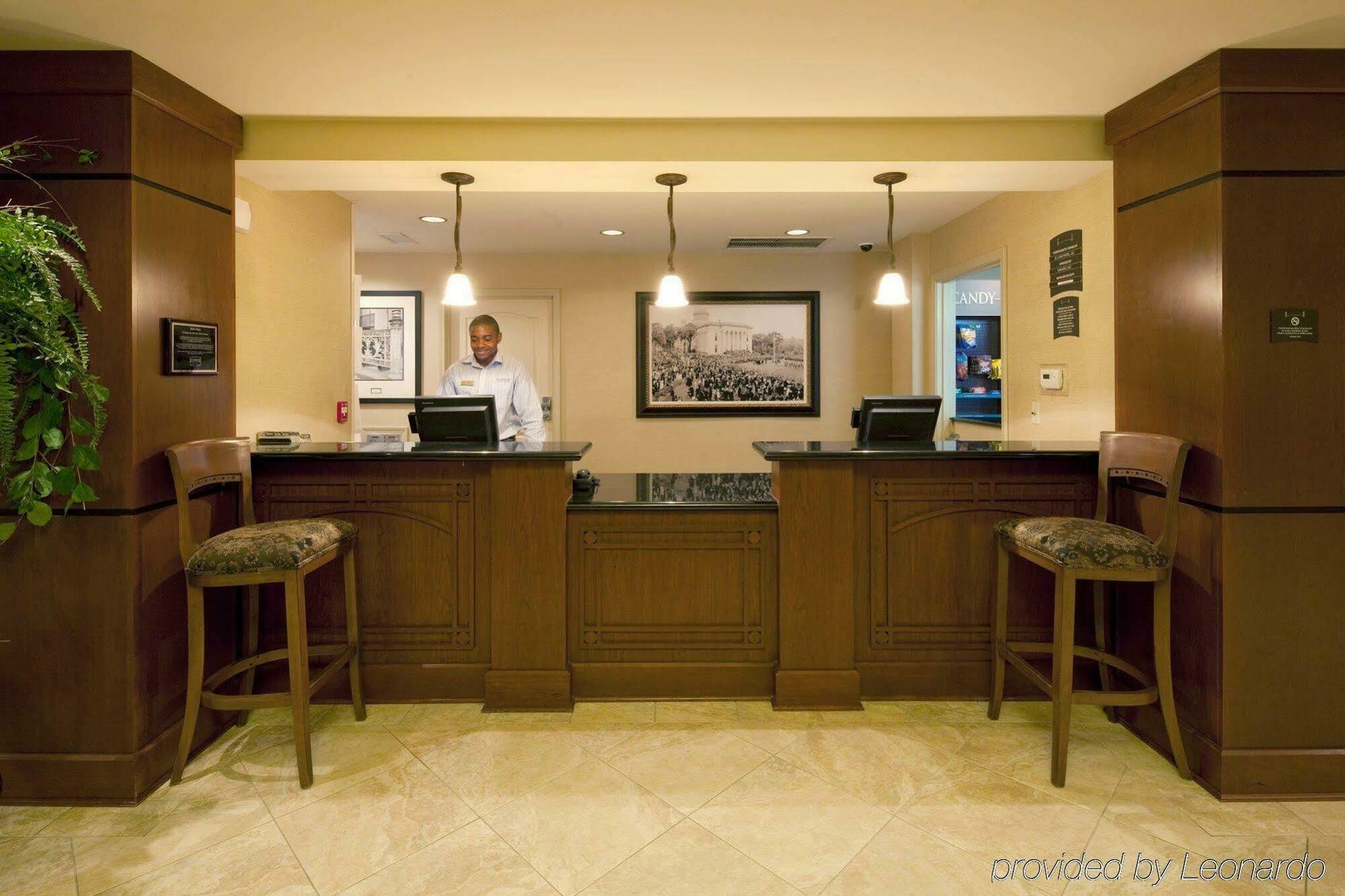 โฮมวูด แอนด์ สวีท บาย ฮิลตัน มอนต์โกเมอรี อีสต์เชส Hotel ภายใน รูปภาพ